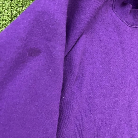 Vintage purple Fruit of the loom Blank crewneck - Picture 3 of 4